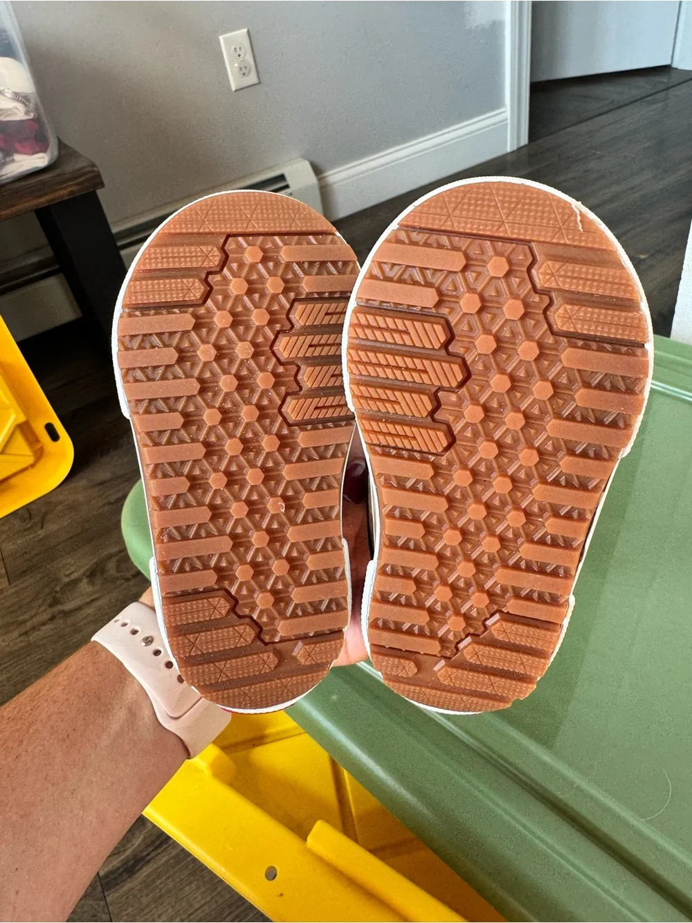 Vans tan suede